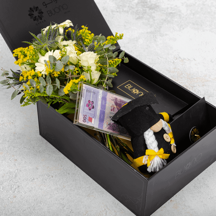 Graduation VIP Gift Box Medium